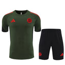 Bayern ensemble maillots 25/26