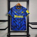 Maillot Newcastle extérieur 2023-24